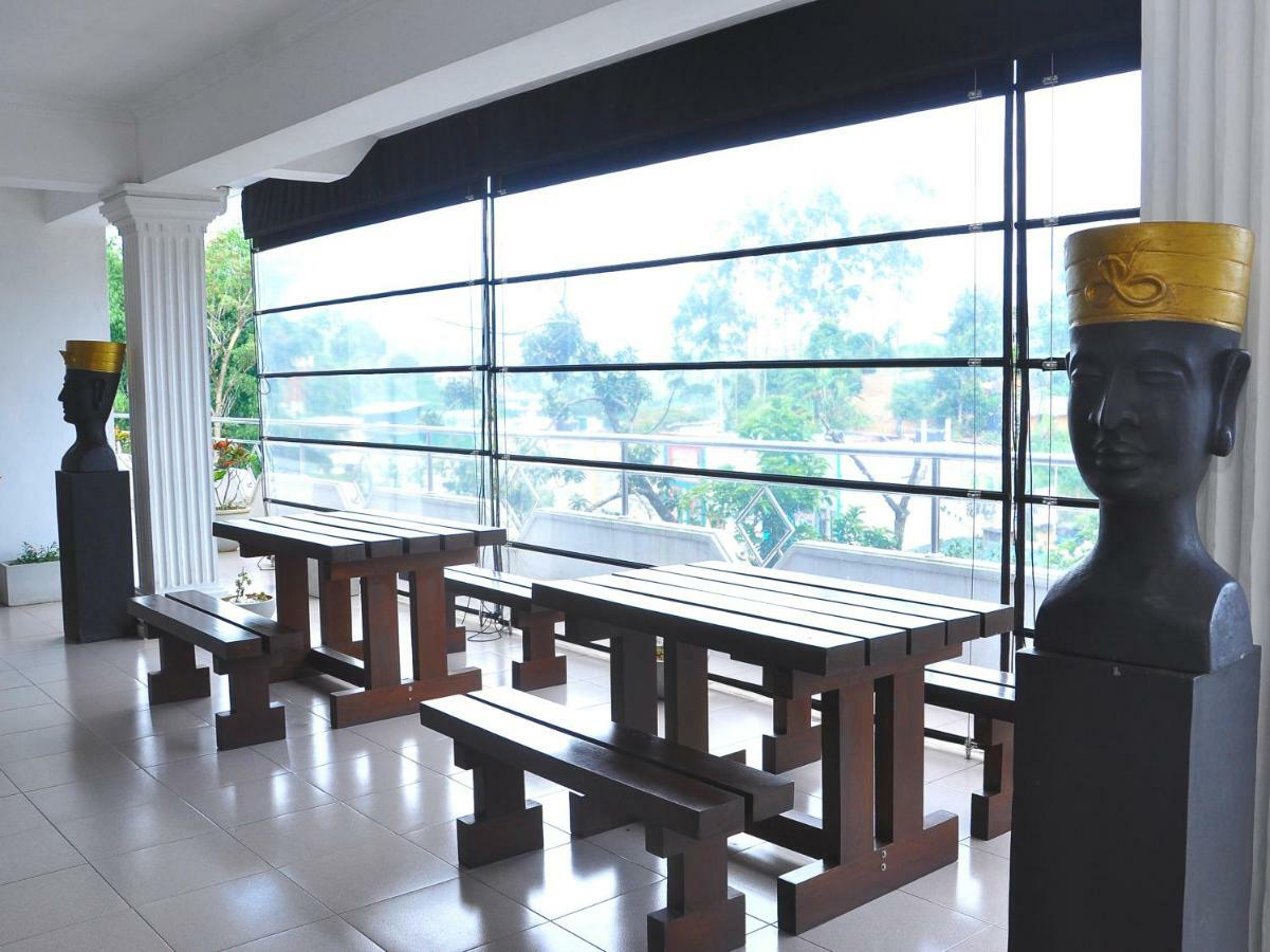 Laa Adams - The Luxurious Living Hotel ฮัตตอน ภายนอก รูปภาพ